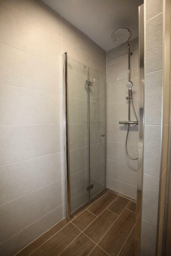 Elegant Central Apt Maribor W/Parking Buitenkant foto