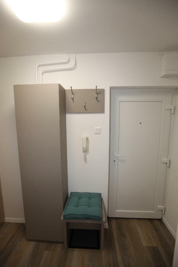 Elegant Central Apt Maribor W/Parking Buitenkant foto